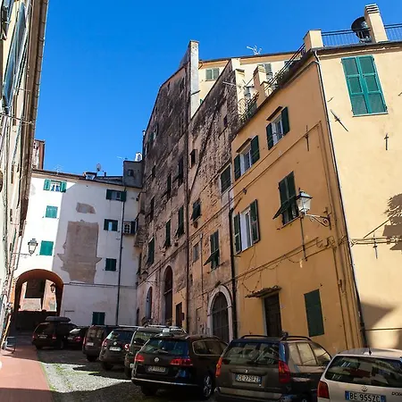 Dom wakacyjny Casa Carducci - Spacious Historical Close To The