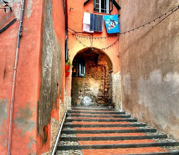 Nyaraló Casa Carducci - Spacious Historical Close To The