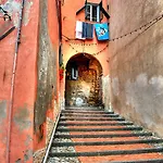 Сasa de vacaciones Casa Carducci - Spacious Historical Close To The