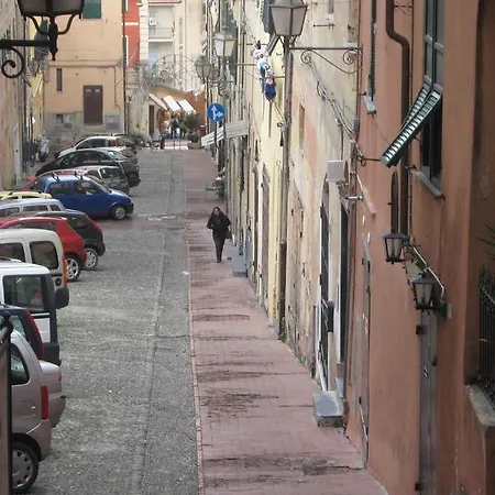 Casa Carducci - Spacious Historical Close To The
